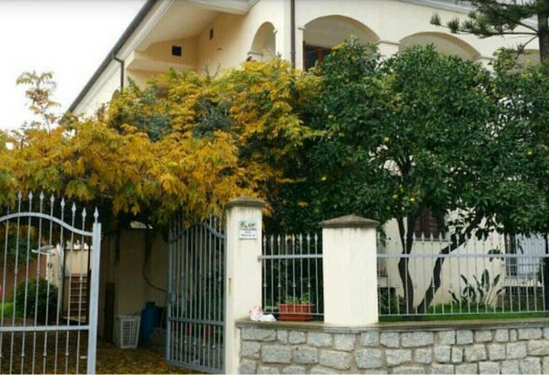 Il Comandante Villa Santa Maria Navarrese Eksteriør bilde
